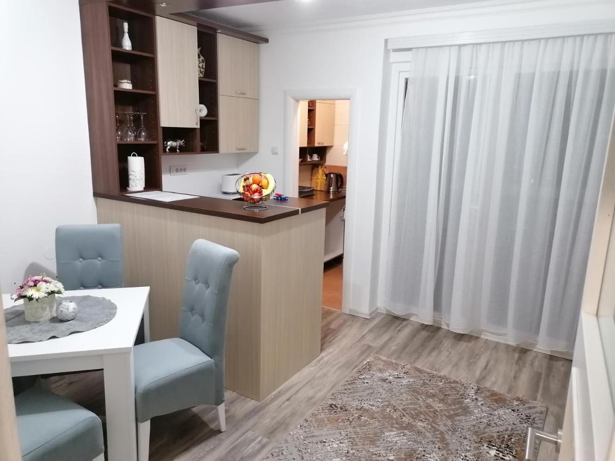 Apartamento Vemiur Čačak Exterior foto