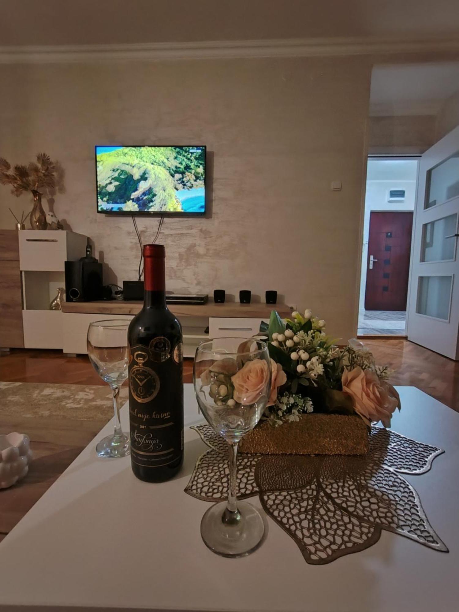 Apartamento Vemiur Čačak Exterior foto