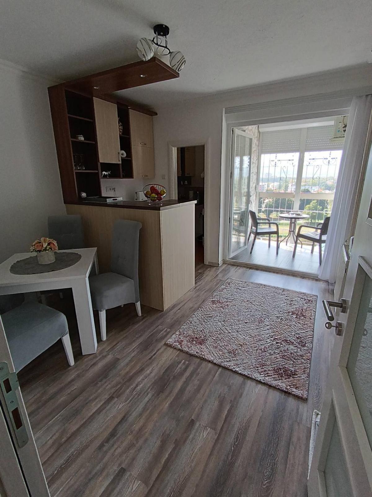 Apartamento Vemiur Čačak Exterior foto